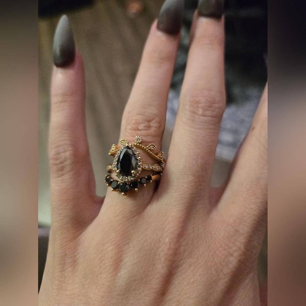 Lmore Custom Wedding Ring Set - image 5